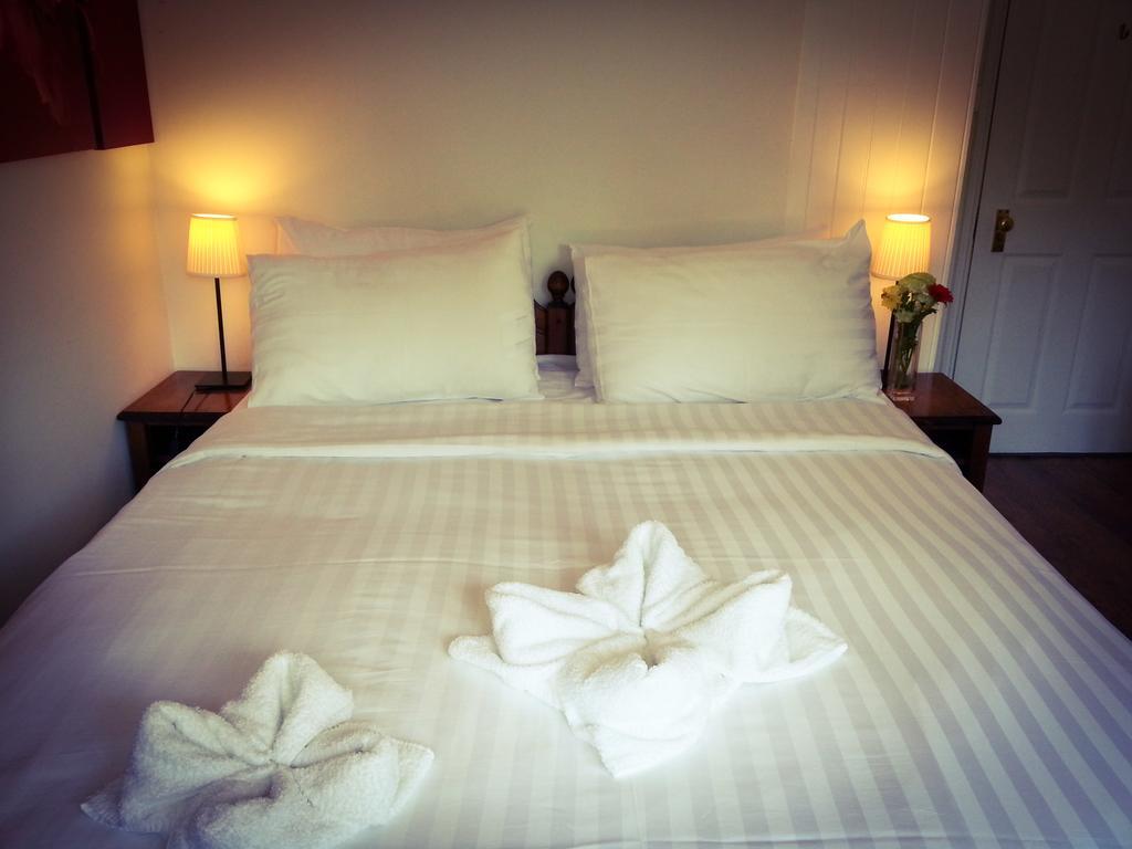 Rosemead Guest House Claygate Phòng bức ảnh