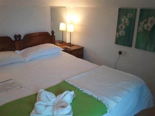 Rosemead Guest House Claygate Ngoại thất bức ảnh