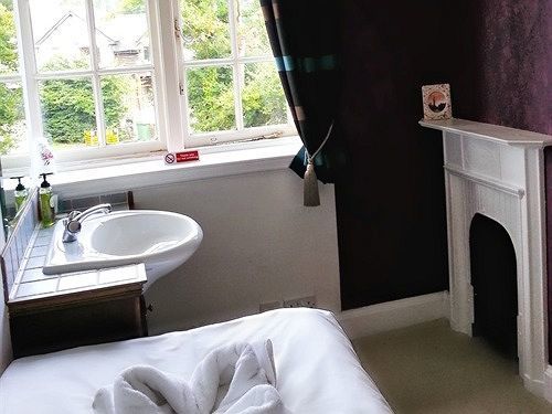 Rosemead Guest House Claygate Ngoại thất bức ảnh